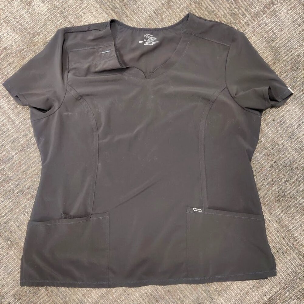 Cherokee Infinity Scrub Top size XL